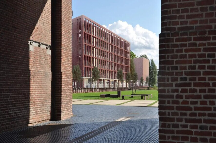 Bureau dans Lille à louer - Photo de l’immeuble – Image 3 sur 10