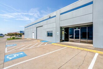 6715 Corporation Pky, Fort Worth, TX à louer Photo intérieure– Image 1 sur 8