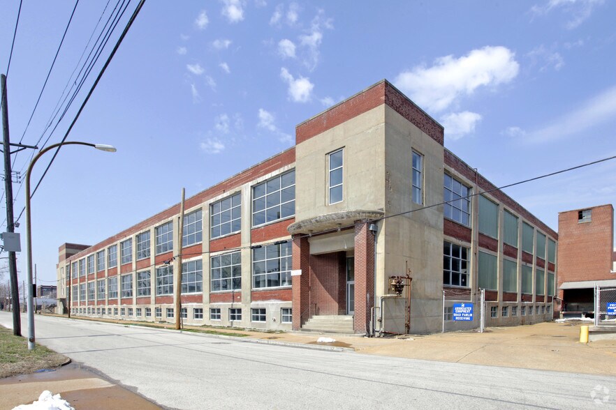 5101-5105 Farlin Ave, Saint Louis, MO à louer - Photo de l’immeuble – Image 2 sur 4