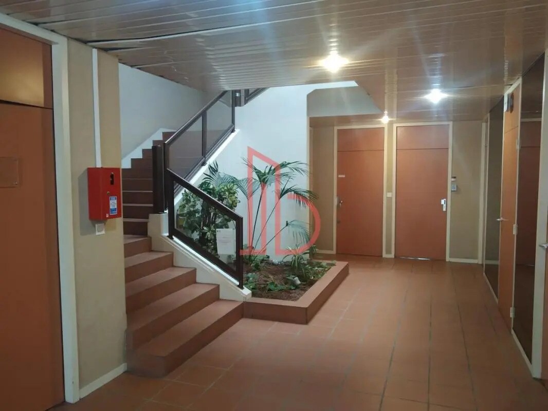 Bureau dans Bruges à louer Photo de l’immeuble– Image 1 sur 9