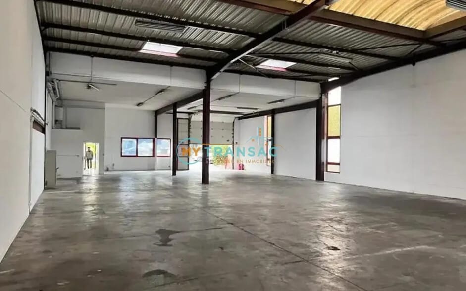 Local d’activités dans Le Blanc-Mesnil à louer - Photo intérieure – Image 3 sur 6