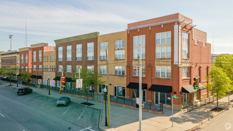 1202 Linn St, Cincinnati, OH à louer - Photo principale – Image 1 sur 18