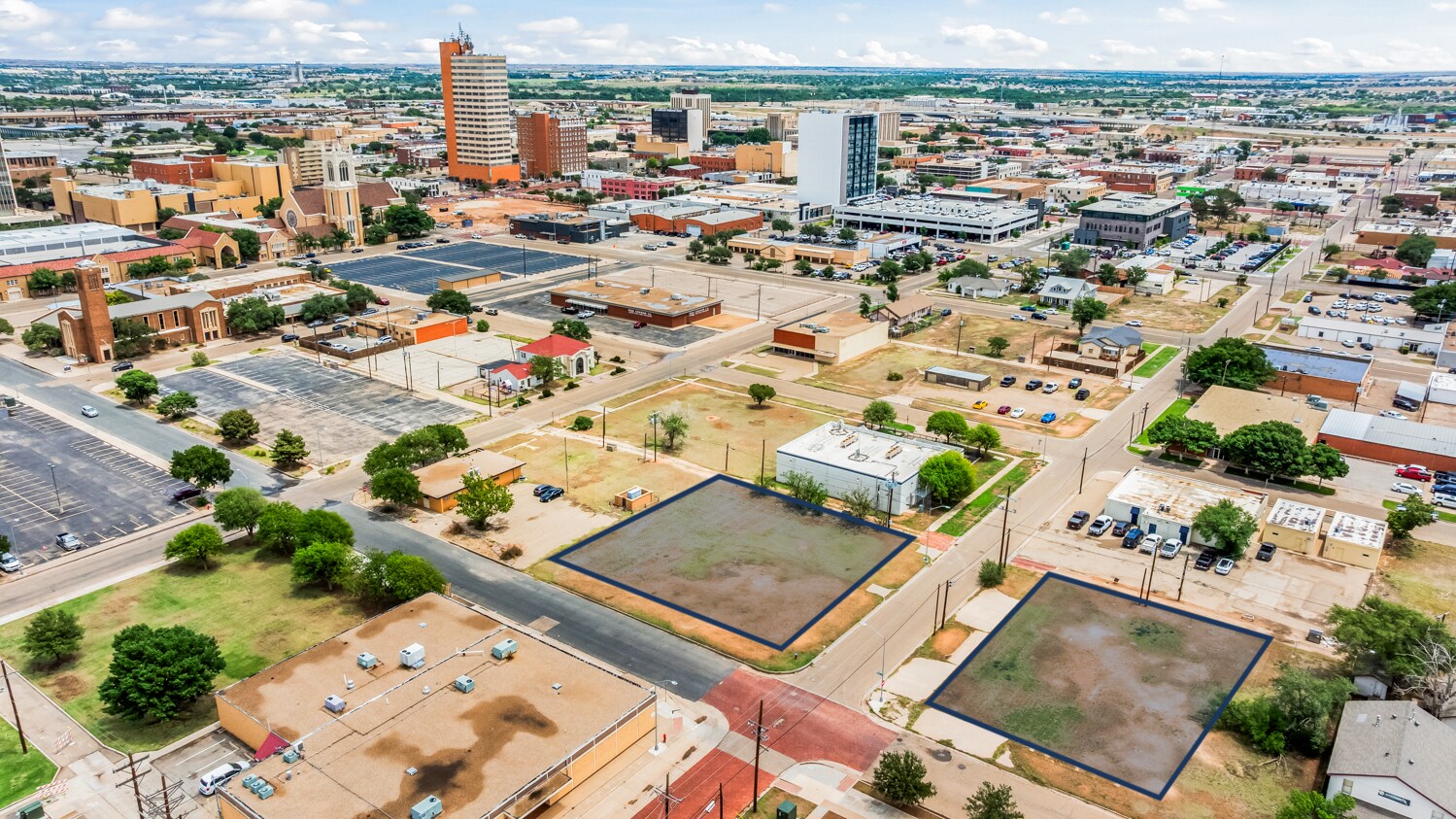 1511 Avenue O, Lubbock, TX à vendre Photo de l’immeuble– Image 1 sur 8