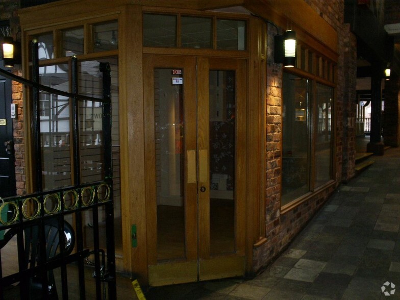 5A Eastgate Row, Chester à louer - Photo de l’immeuble – Image 2 sur 2