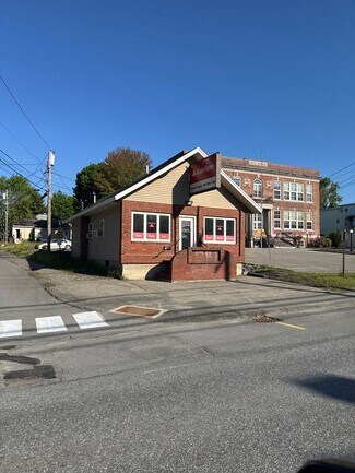 Plus de détails pour 471 S Main St, Brewer, ME - Bureau à vendre