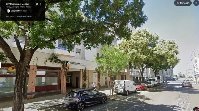 Plus de détails pour Local commercial à vendre