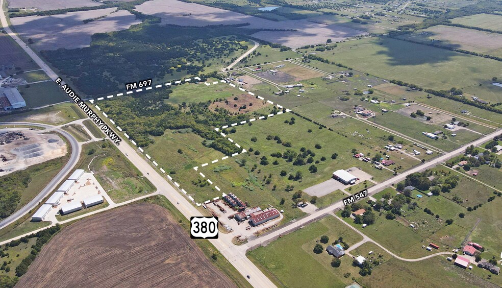 E Audie Murphy Pkwy, Farmersville, TX à vendre - Photo de l’immeuble – Image 2 sur 9