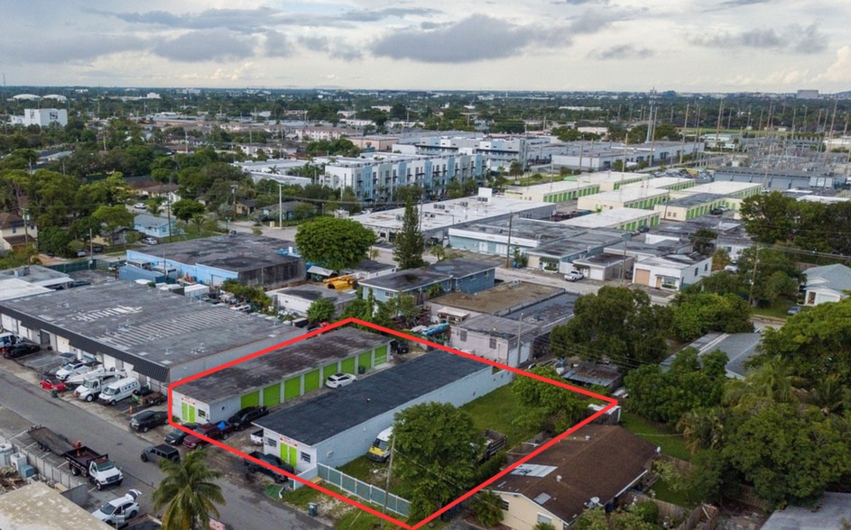 537-549 NE 34th St, Oakland Park, FL à vendre - Photo de l’immeuble – Image 1 sur 4