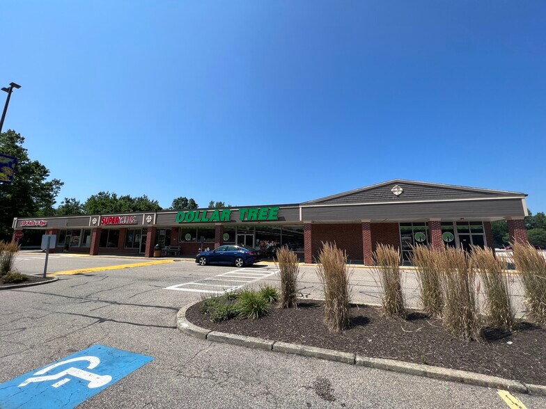 52-70 Mendon Rd, Cumberland, RI à louer - Photo de l’immeuble – Image 2 sur 3