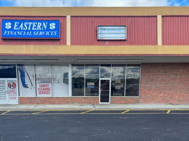 227 Robertson Blvd, Walterboro, SC à louer - Photo de l’immeuble – Image 2 sur 10