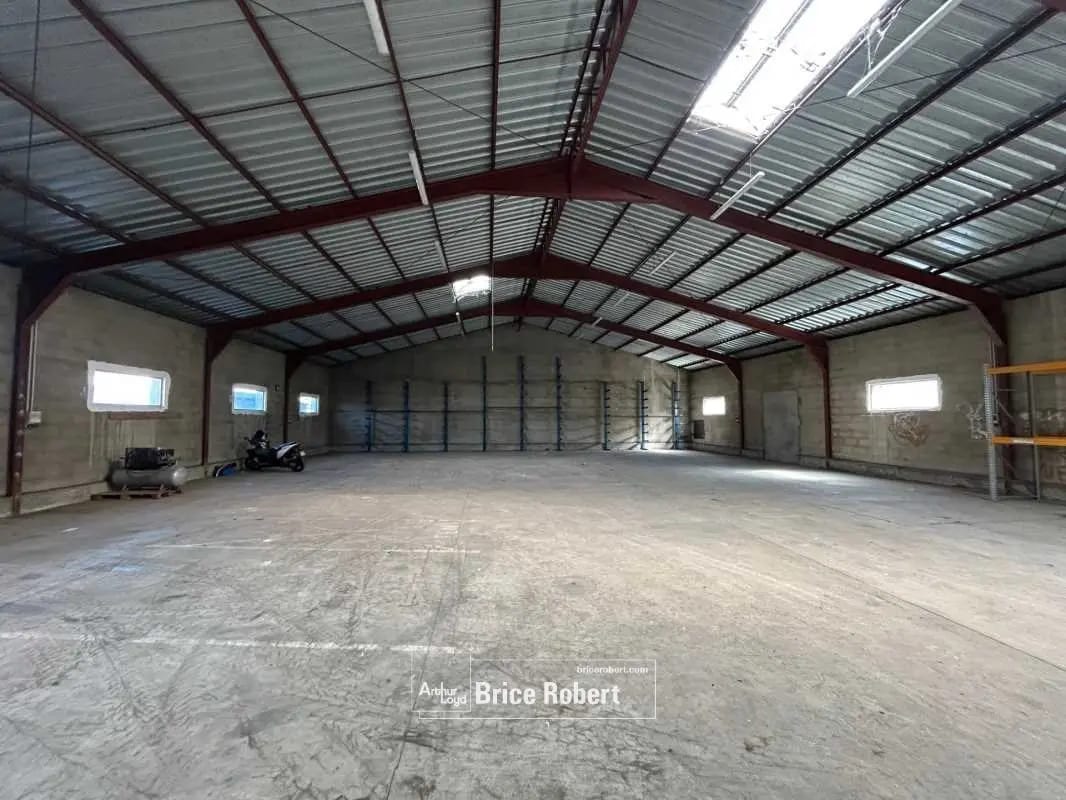 Bureau dans Irigny à louer Photo intérieure– Image 1 sur 6