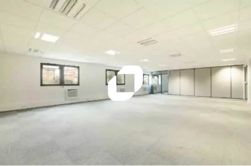 15-21 Rue Maurice Grandcoing, Ivry-sur-Seine à louer - Photo de l’immeuble – Image 3 sur 16