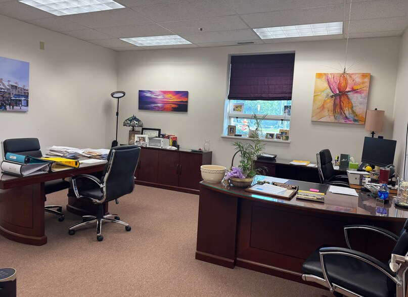 66 Industry Ave, Springfield, MA à louer - Photo de l’immeuble – Image 3 sur 6