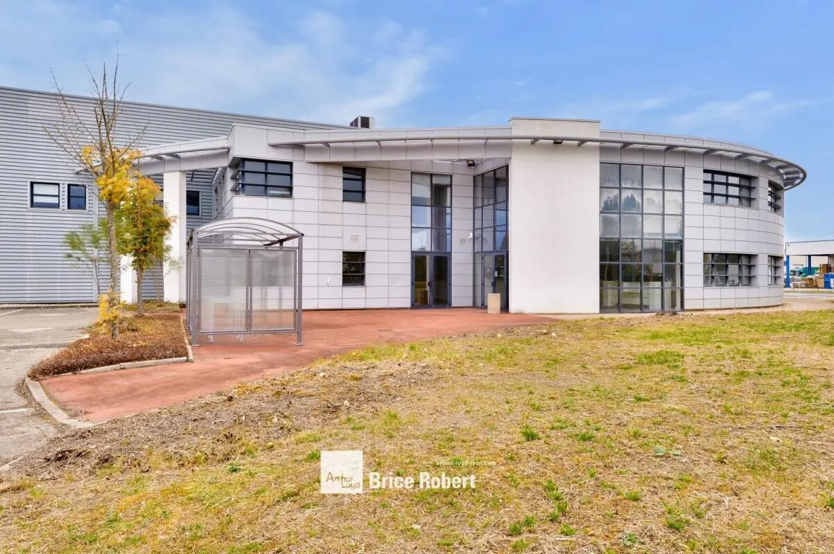 Bureau dans Miribel à louer Photo de l’immeuble– Image 1 sur 7