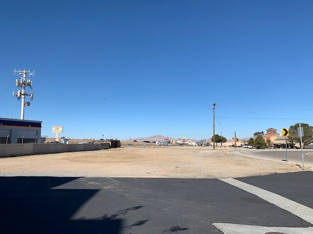 Mariposa Rd & I-15, Hesperia, CA à vendre - Photo de l’immeuble – Image 3 sur 4