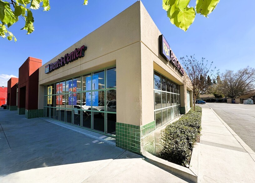 2842 Story Rd, San Jose, CA à louer - Photo de l’immeuble – Image 3 sur 15