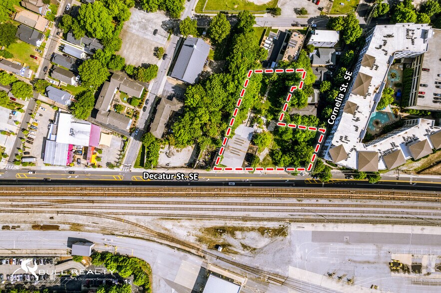 594 Decatur St SE, Atlanta, GA à vendre - Photo de l’immeuble – Image 3 sur 16
