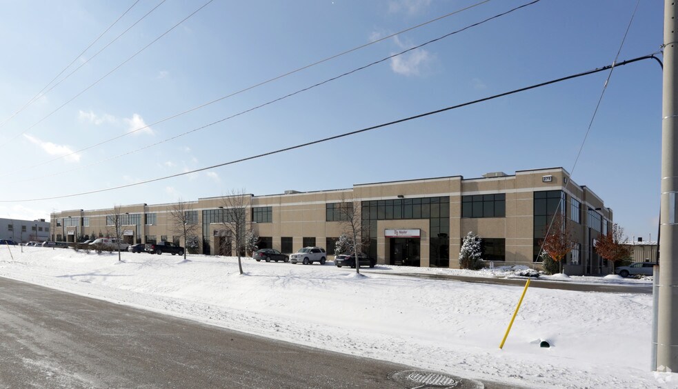 375 Sheldon Dr, Cambridge, ON à louer - Photo de l’immeuble – Image 3 sur 3