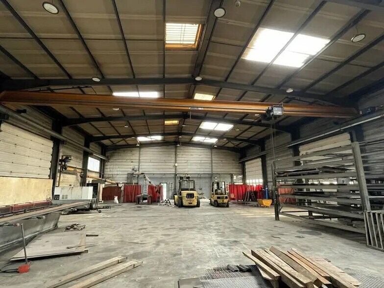 Industriel/Logistique dans Servon-sur-Vilaine à louer - Photo intérieure – Image 3 sur 11