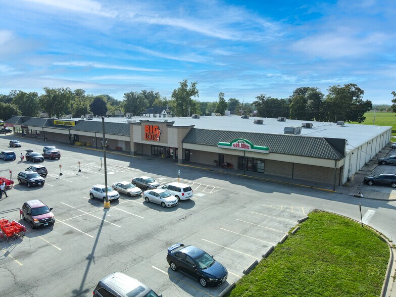 185 N Kennedy Dr, Bradley, IL à louer - Photo de l’immeuble – Image 3 sur 17