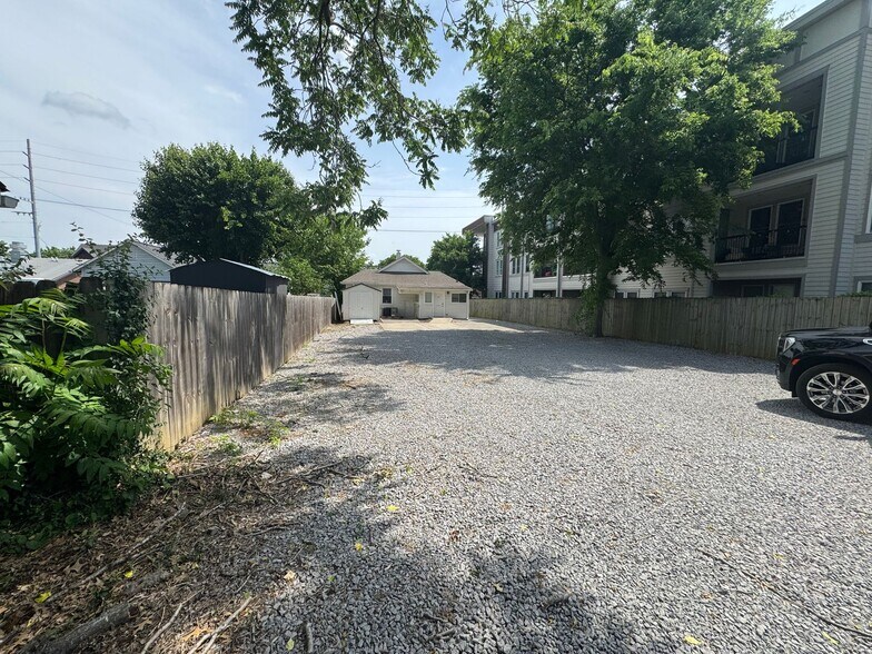 1321 3rd Ave N, Nashville, TN à vendre - Photo de l’immeuble – Image 3 sur 7