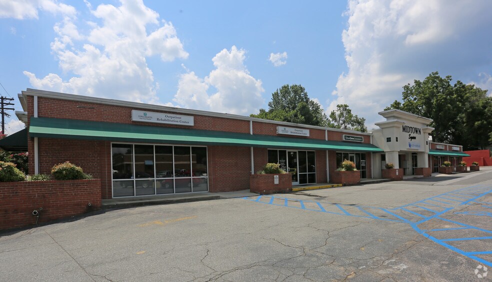 730 S Scales St, Reidsville, NC à vendre - Photo de l’immeuble – Image 2 sur 4