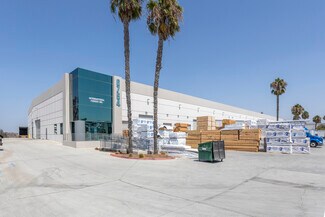 Plus de détails pour 6754 Calle De Linea, San Diego, CA - Industriel/Logistique à louer