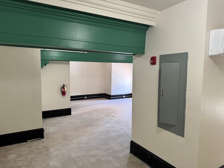 545 N McDonough St, Decatur, GA à louer - Photo de l’immeuble – Image 2 sur 5