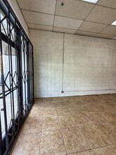 9902-9978 Bolsa Ave, Westminster, CA à louer Photo intérieure– Image 2 sur 4