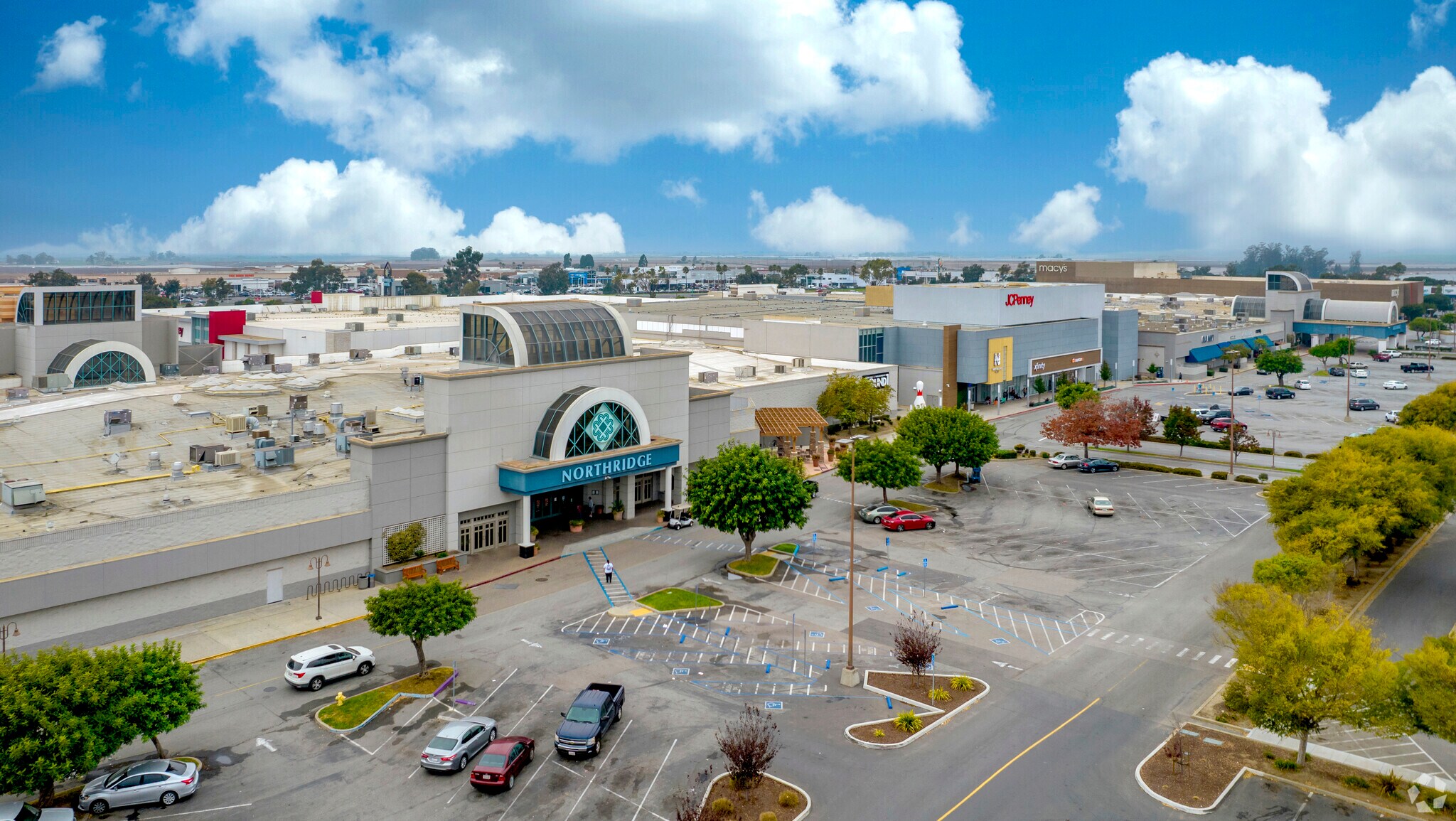 150-1000 Northridge Shopping Ctr, Salinas, CA à louer Photo principale– Image 1 sur 19