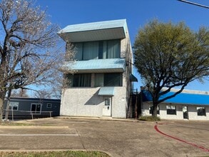 4355 Interstate 30, Mesquite, TX à louer Photo de l’immeuble– Image 1 sur 9