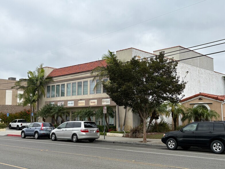 25124 Narbonne Ave, Lomita, CA à louer - Photo de l’immeuble – Image 3 sur 13