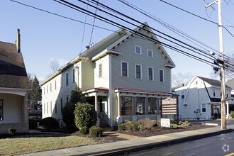 85 S Main St, Yardley, PA à louer Photo de l’immeuble– Image 1 sur 1