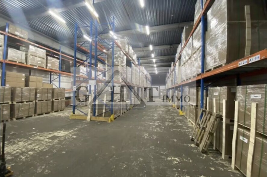 Industriel/Logistique dans Creil à vendre - Photo intérieure – Image 3 sur 3