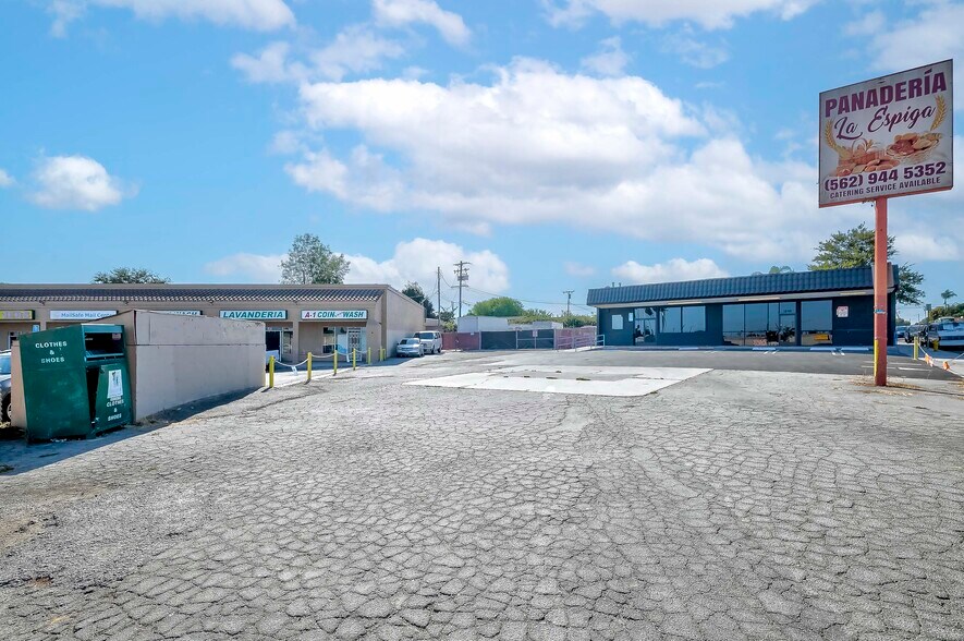 13746 Meyer Rd, Whittier, CA à vendre - Photo de l’immeuble – Image 3 sur 15