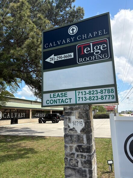 14216 Cypress North Houston Rd, Cypress, TX à louer - Photo de l’immeuble – Image 3 sur 17