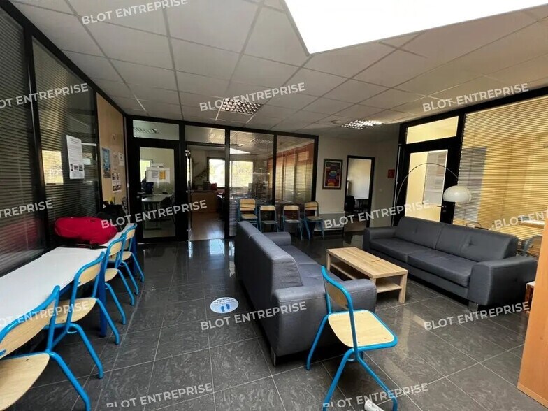 Bureau dans Orvault à louer - Photo de l’immeuble – Image 3 sur 3