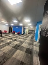 2500 NW 107th Ave, Miami, FL à louer Photo intérieure– Image 2 sur 13