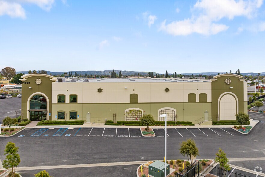14868 Los Angeles St, Irwindale, CA à vendre - Photo de l’immeuble – Image 2 sur 26