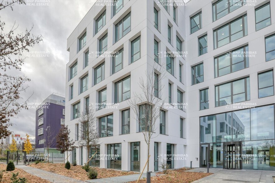 2 Rue Ella Maillart, Massy à louer - Photo de l’immeuble – Image 1 sur 25