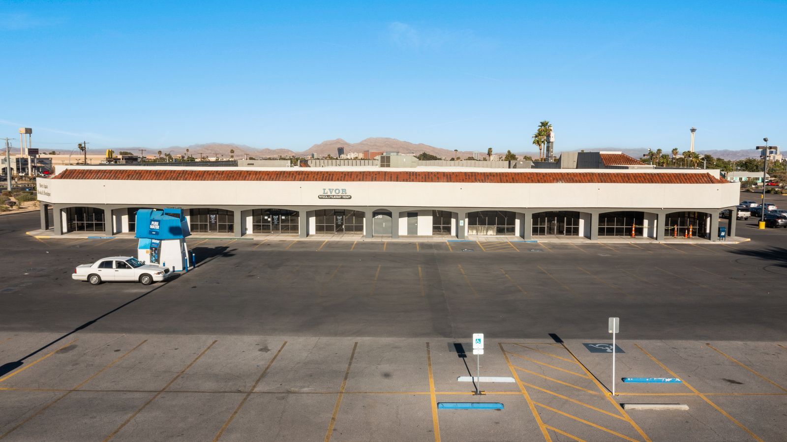 500-640 S Decatur Blvd, Las Vegas, NV à louer Photo de l’immeuble– Image 1 sur 10