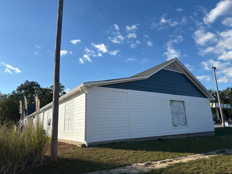 2623-2639 Broad St, Camden, SC à louer - Photo de l’immeuble – Image 3 sur 5