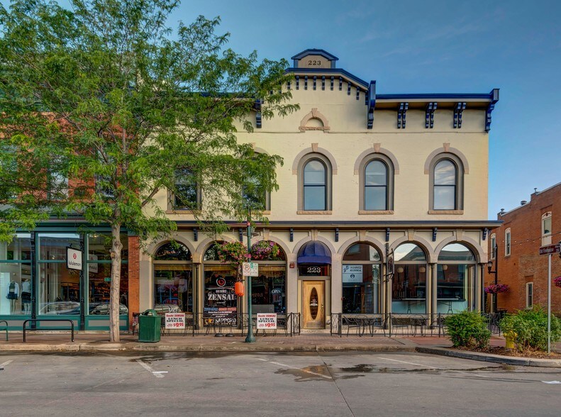 223 Linden St, Fort Collins, CO à louer - Photo principale – Image 1 sur 2