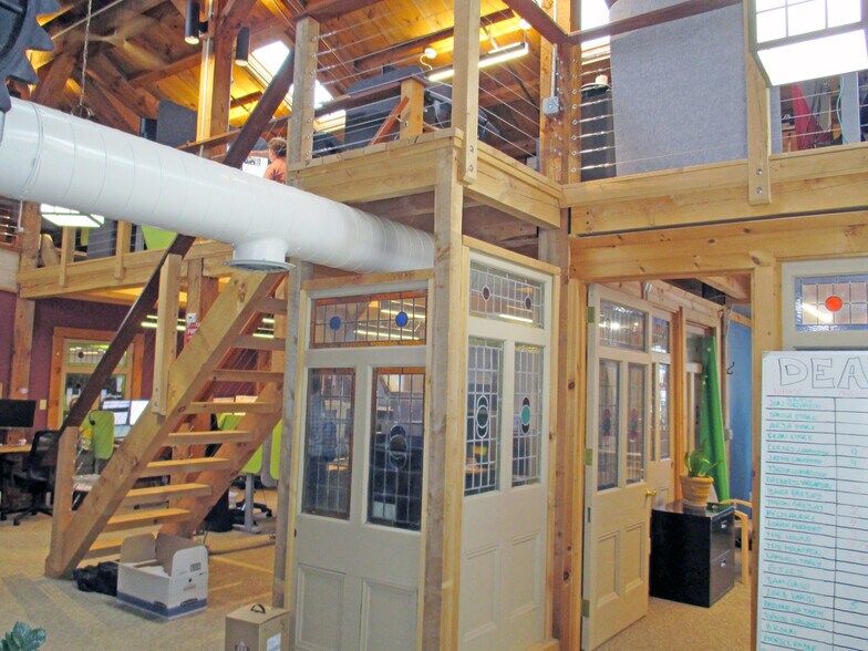 655 Portsmouth Ave, Greenland, NH à louer - Photo de l’immeuble – Image 3 sur 4