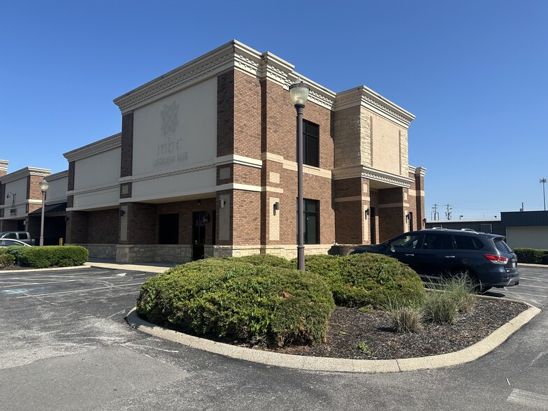 651 US 31W Byp, Bowling Green, KY à louer - Photo de l’immeuble – Image 3 sur 8