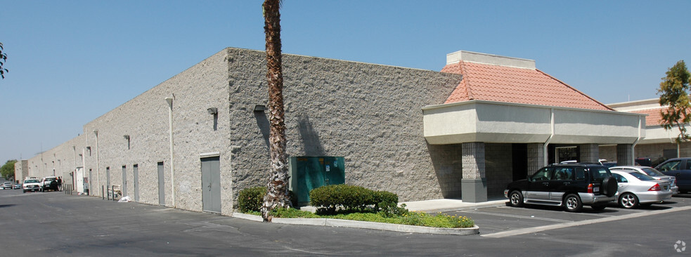 3200-3208 Los Angeles Ave, Simi Valley, CA à louer - Photo de l’immeuble – Image 2 sur 8