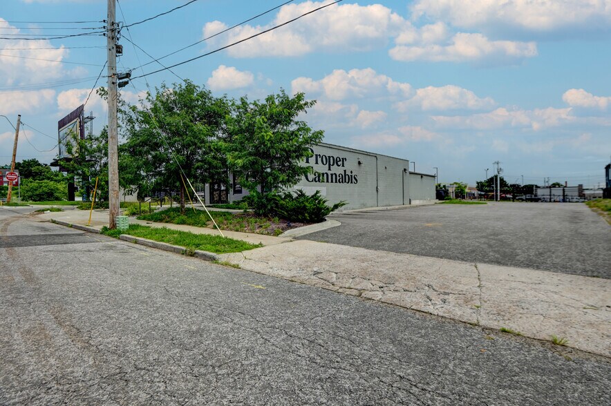 1421 Wabash Ave, Kansas City, MO à vendre - Photo de l’immeuble – Image 2 sur 6