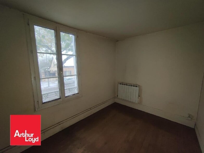 Local commercial dans Luisant à vendre - Photo intérieure – Image 3 sur 5