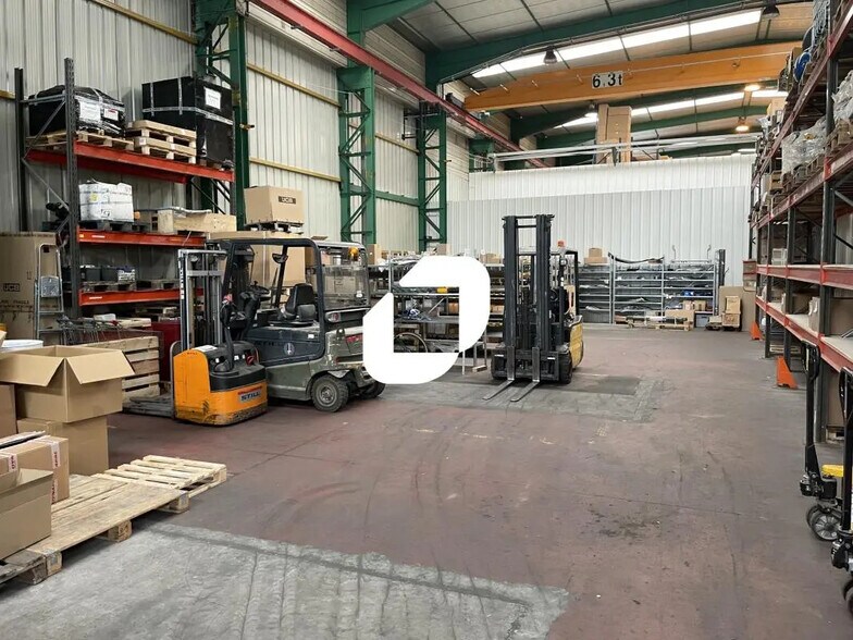 Bureau dans Treillières à louer - Photo de l’immeuble – Image 1 sur 8