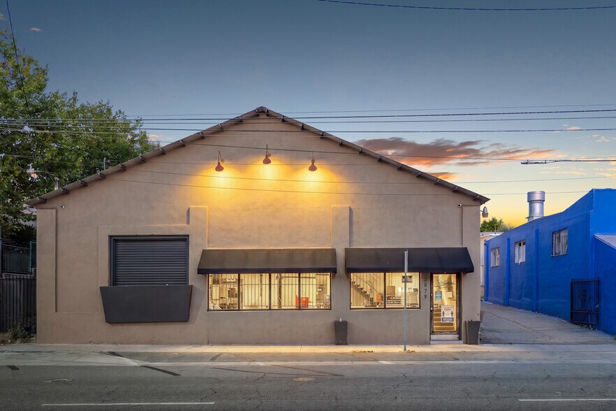 2879 Main St, Riverside, CA à vendre - Photo de l’immeuble – Image 3 sur 92